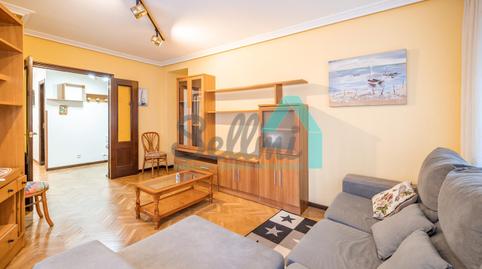 Foto 4 de Piso en venta en Marqués de Casa Valdés, La Arena, Gijón