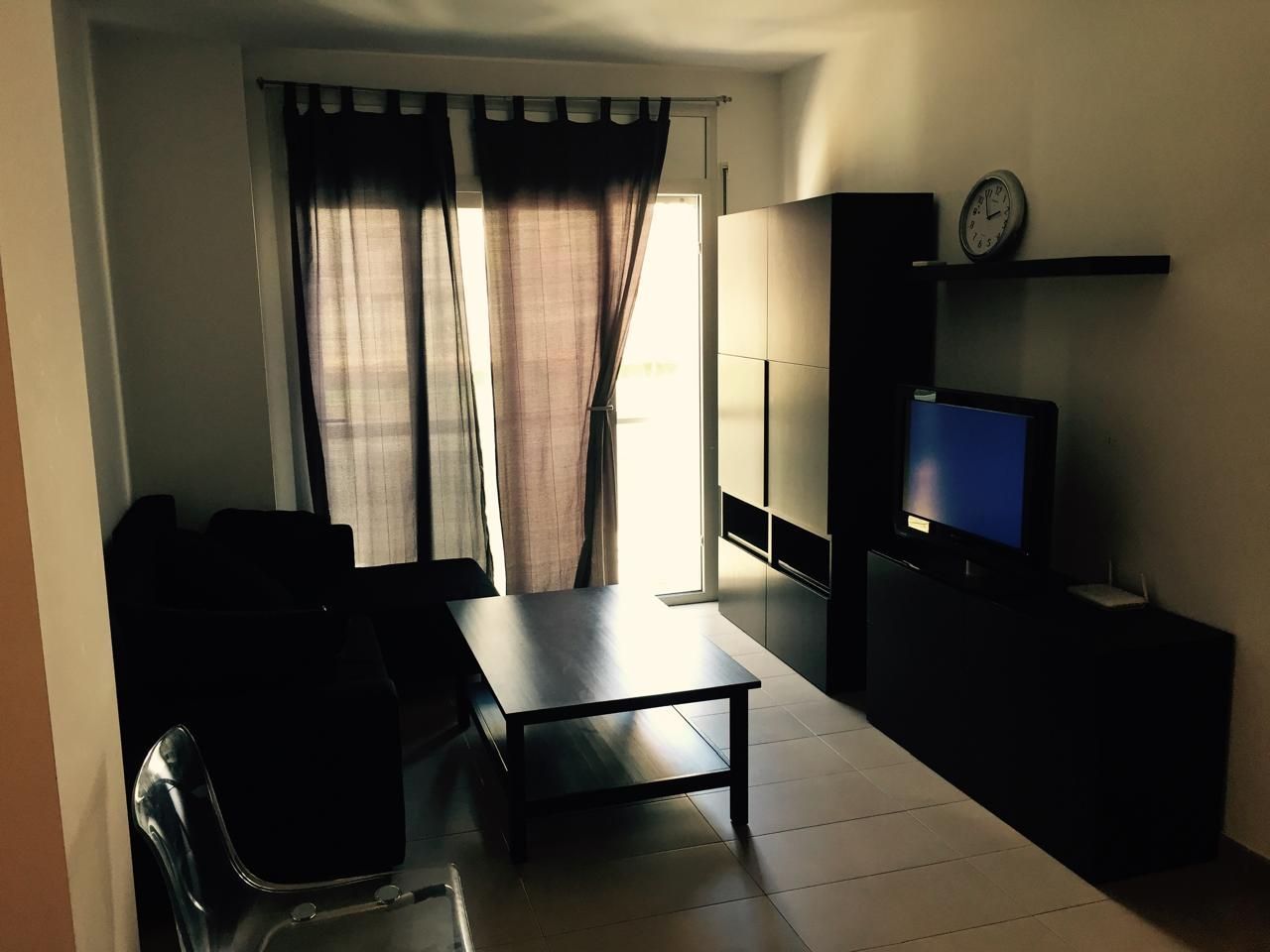 Flat for sale in fort, Centre