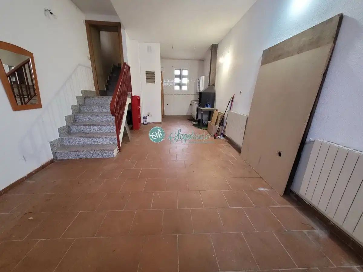 Casa o chalet en venta en Segovia con Calefacción, Terraza y Trastero