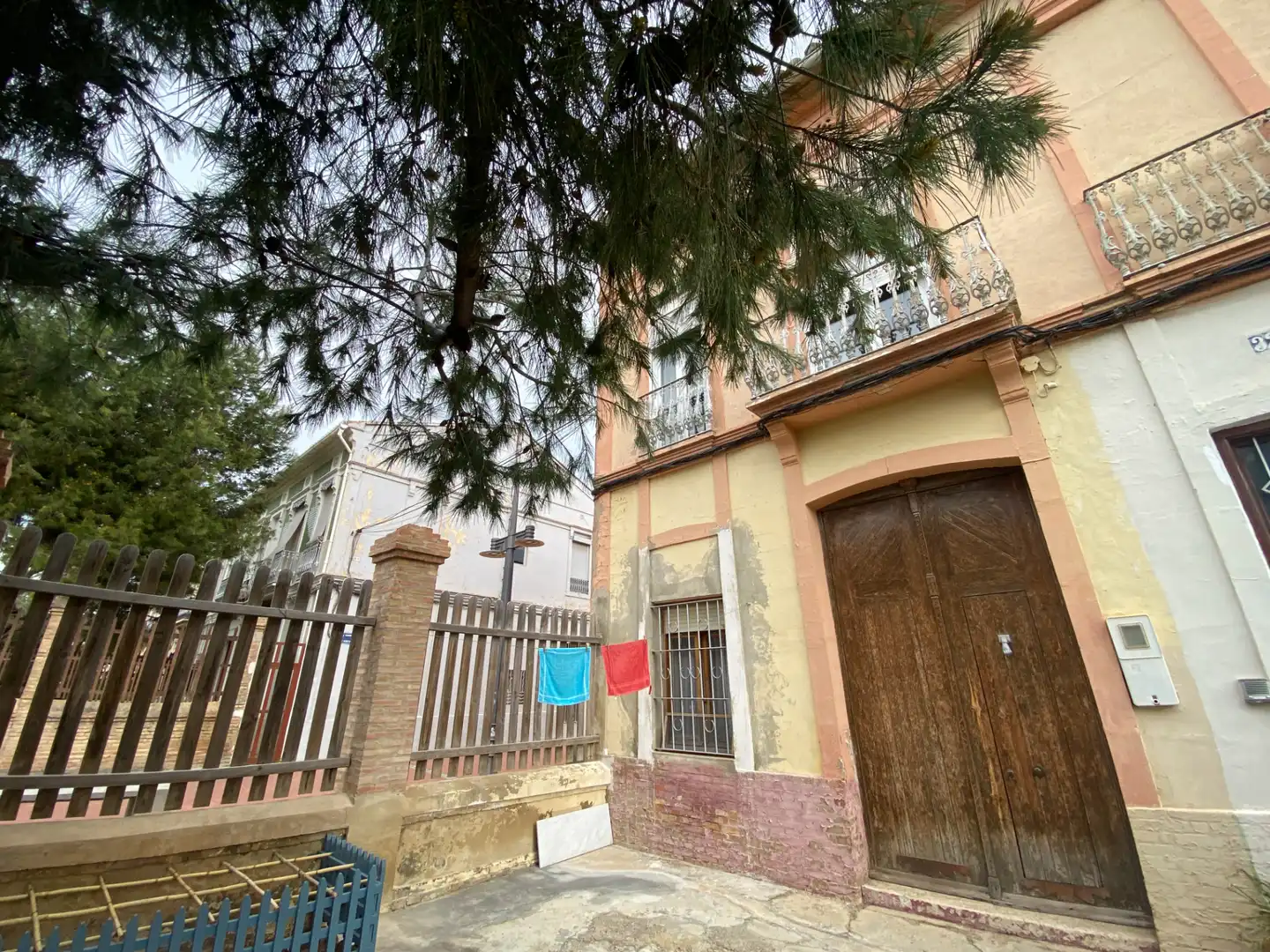 Exterior view of Flat for sale in Valencia  with Air Conditioner, Terrace and Storage room