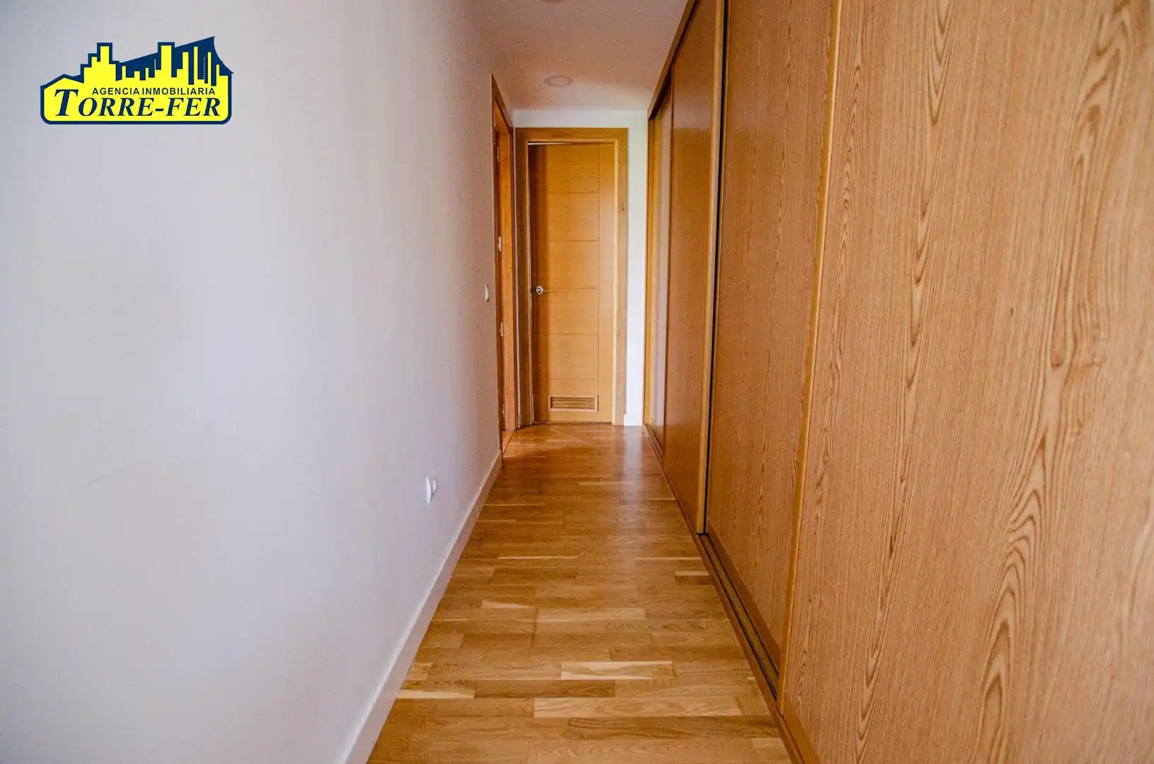 Pis en venda en Almería amb Aire condicionat, Jardí privat i Parquet