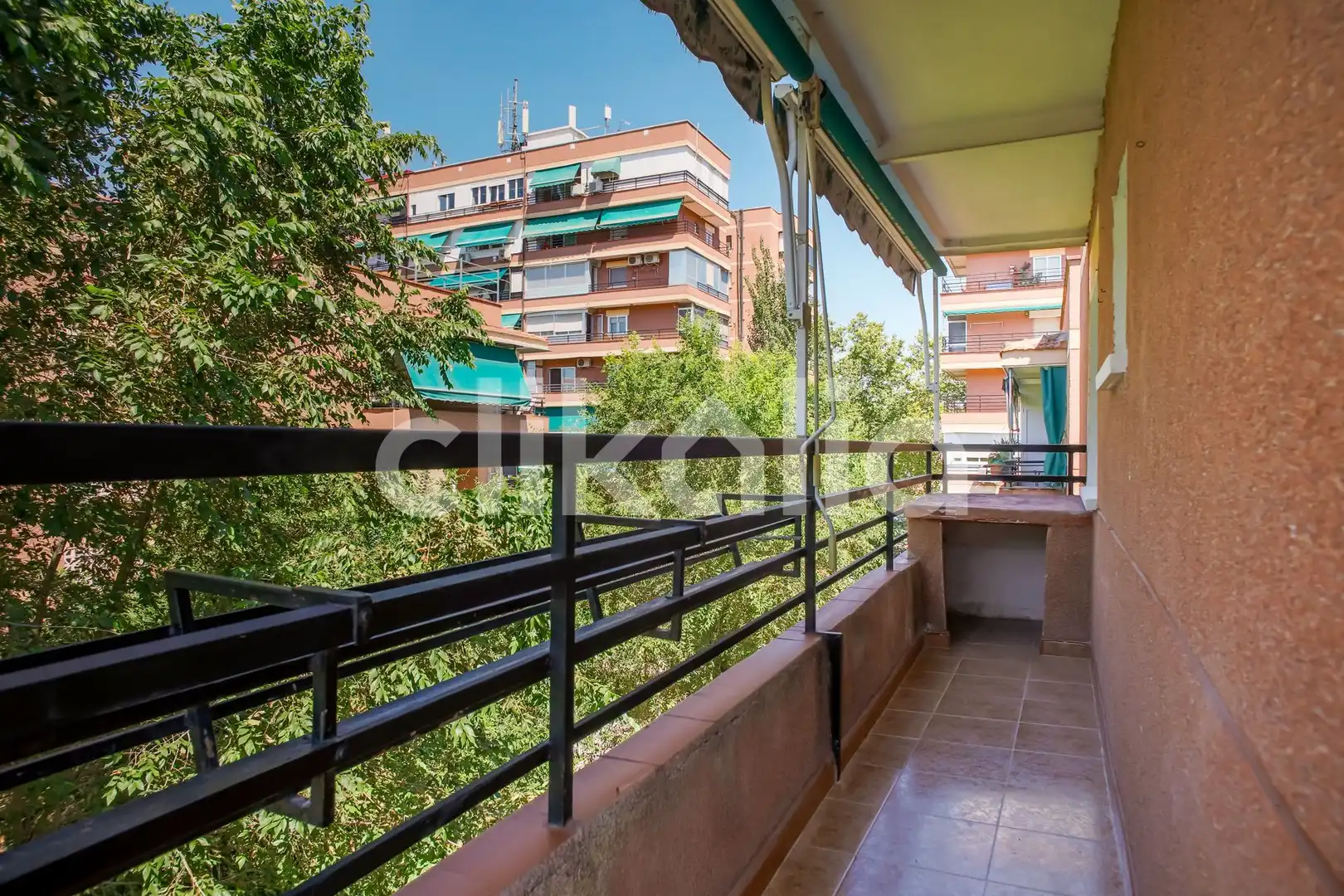 Außenansicht von Wohnung zur Miete in Leganés mit Heizung und Terrasse