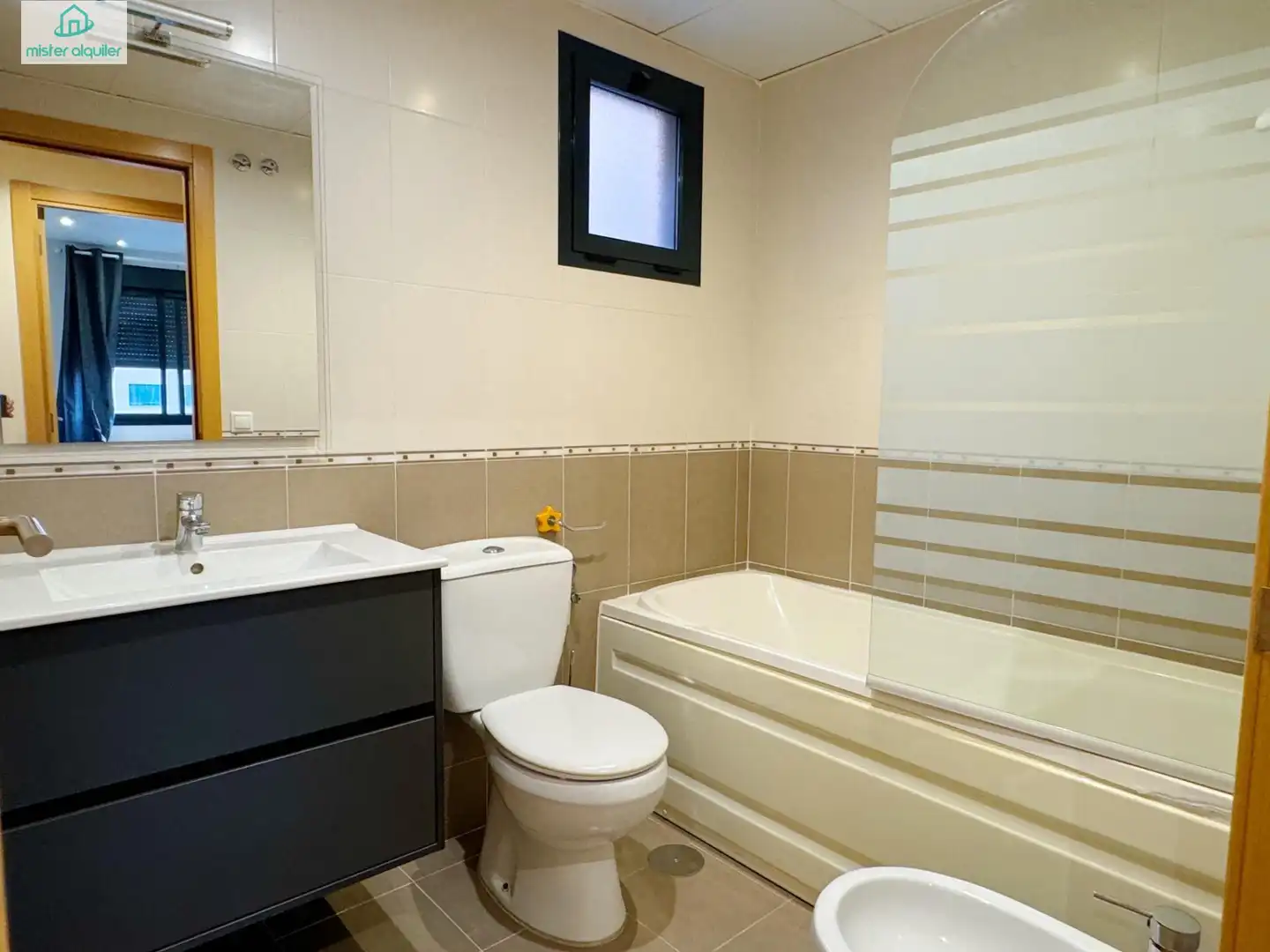 Bathroom of Apartments for rent in San Vicente del Raspeig / Sant Vicent del Raspeig  with Air Conditioner, Private garden and Terrace