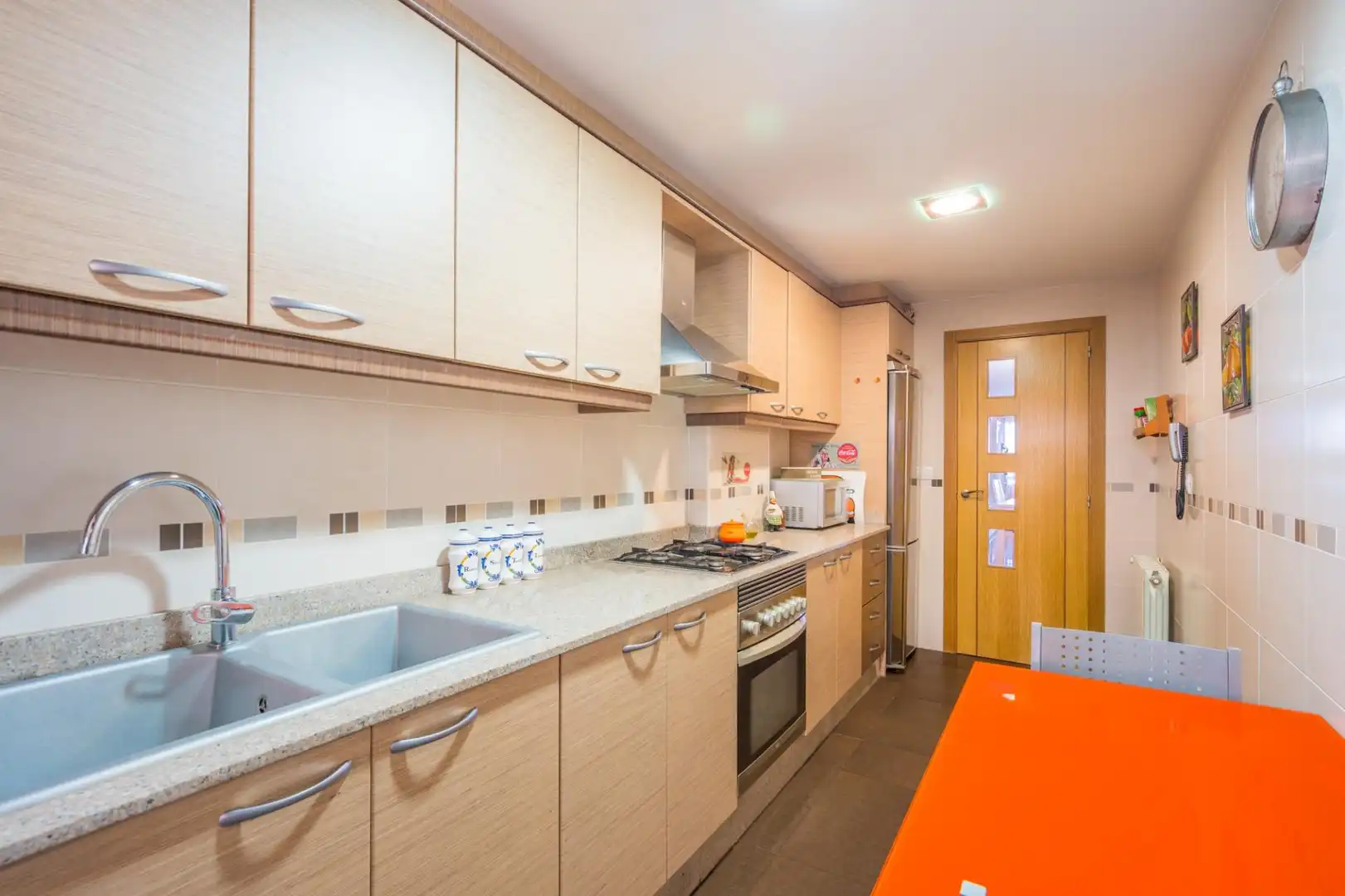 Kitchen of Flat for sale in La Pobla de Vallbona  with Air Conditioner, Heating and Terrace