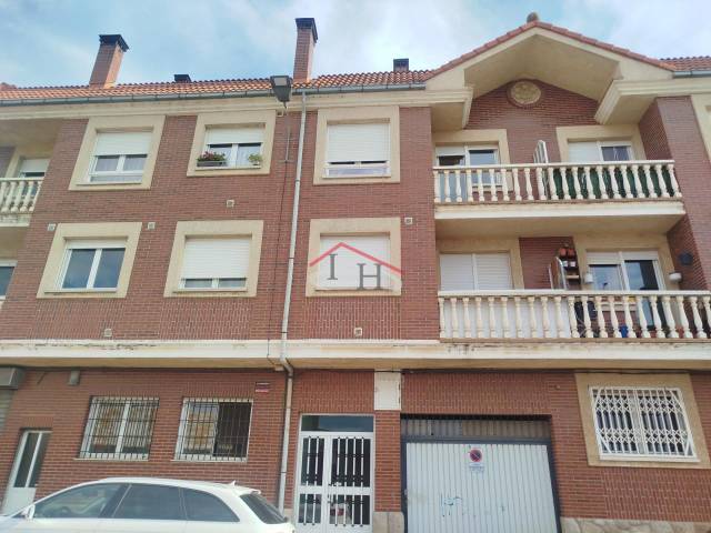 Dúplex en Venta en LACEANA en San Esteban