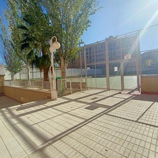 Flat to rent in Calle Calle Primavera, Barrio de Zaidín