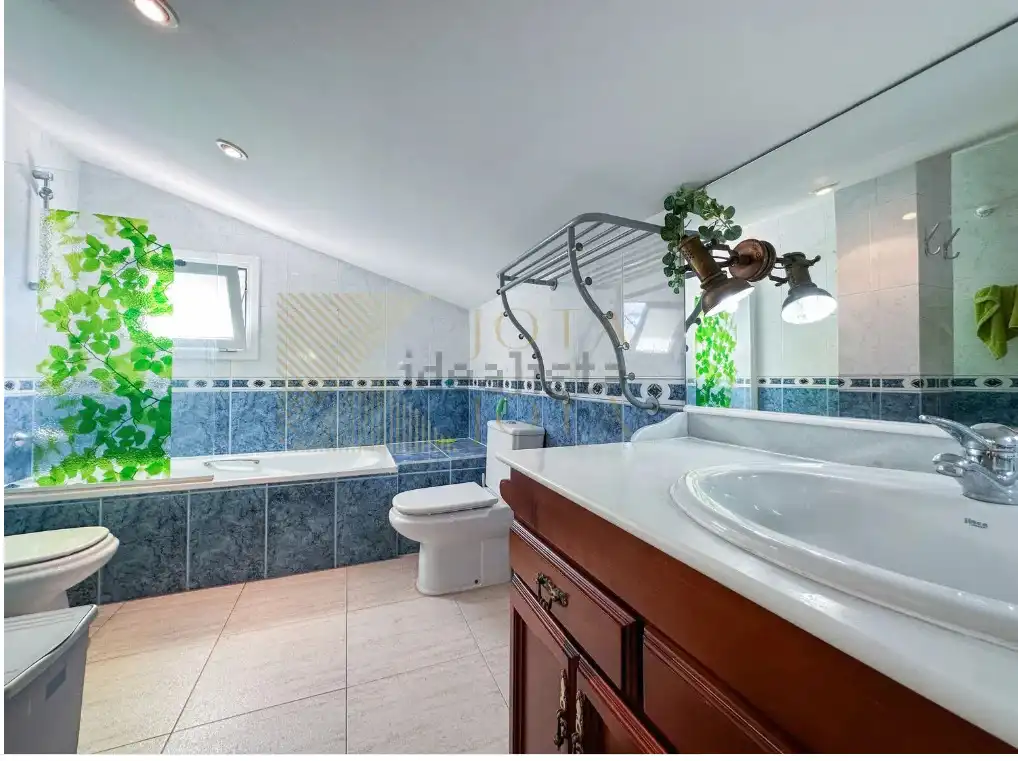 Villa mit Terrasse zum Verkauf in Aiguaviva Parc, imagen 26