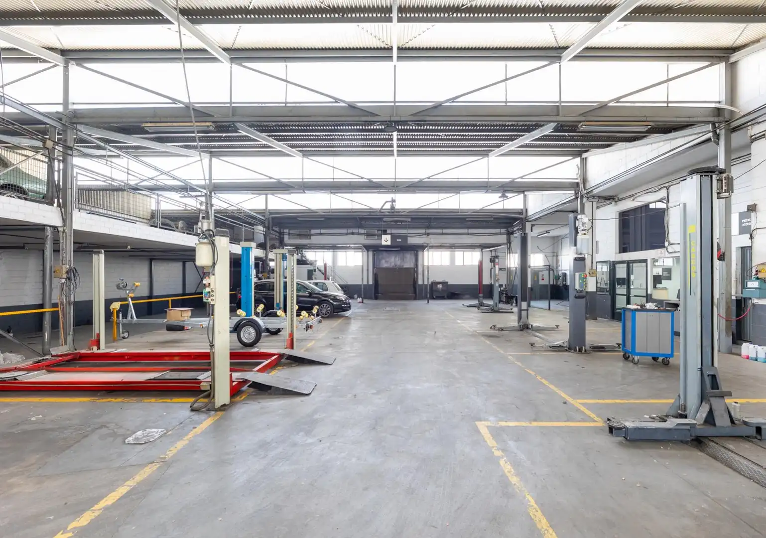 Business premises to rent in Calle de Roma 3, imagen 4