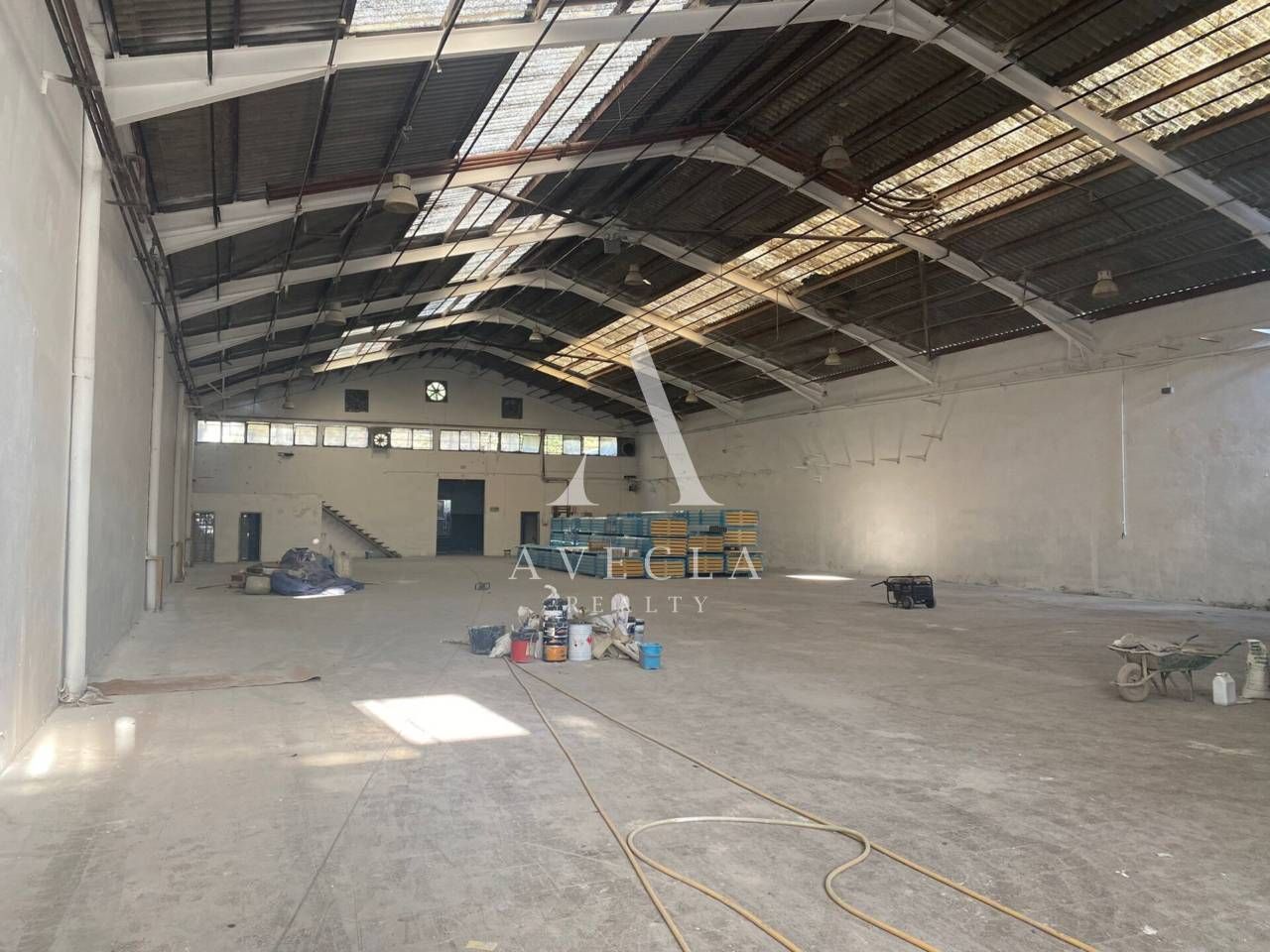 Fabrikhallen miete in Lliçà de Vall mit Heizung