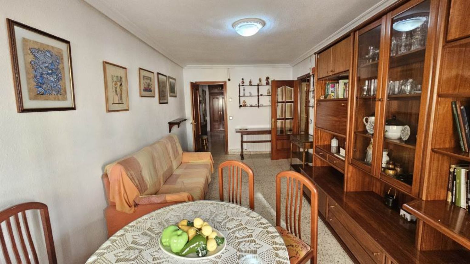 Sala d'estar de Pis en venda en Salamanca Capital amb Calefacció i Balcó