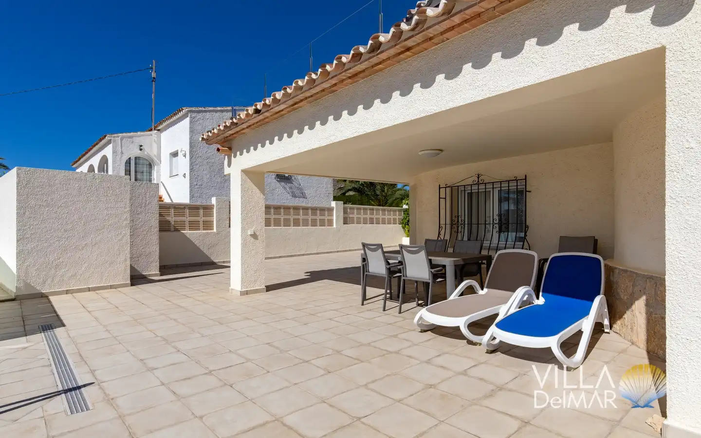 Terrace of Houses for sale in Calpe / Calp  with Air Conditioner, Heating and Private garden