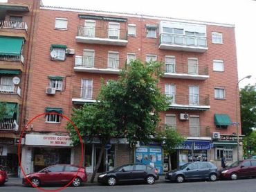 Local comercial en venda a C/ Emilio Ferrari