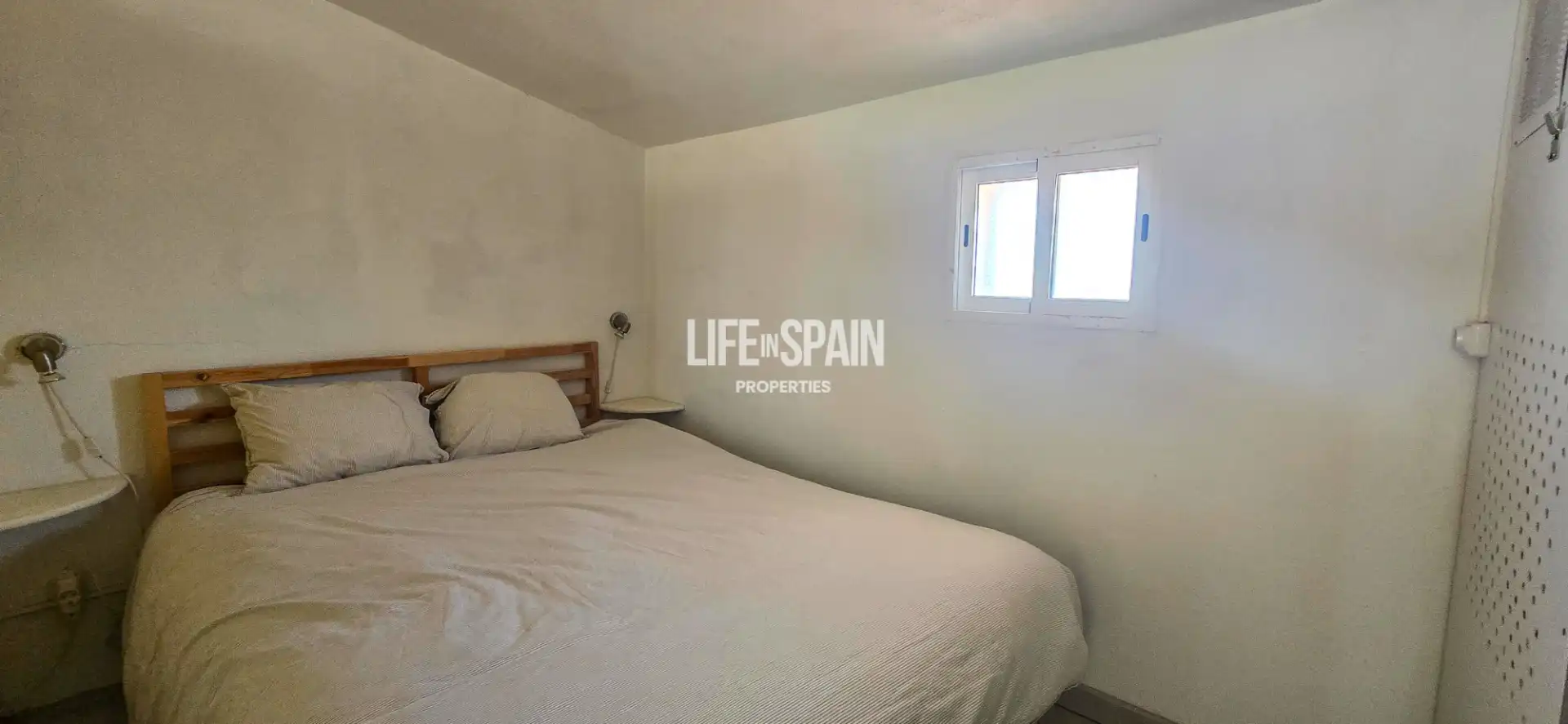 Country house with pool for sale in Camarles, imagen 44