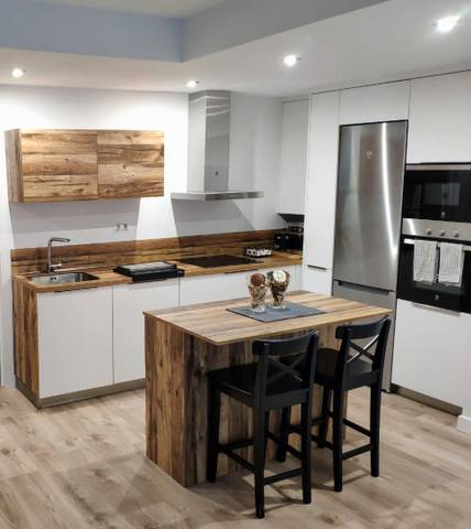 Piso en Venta en Calle del Jalón, 25 en Martín Carpena - Torre del Río