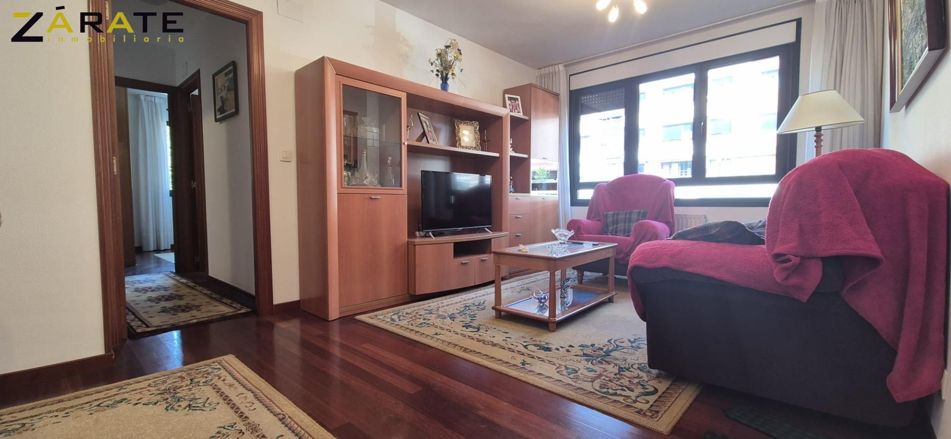 Living room of Flat for sale in Castro-Urdiales  with Heating, Private garden and Swimming Pool