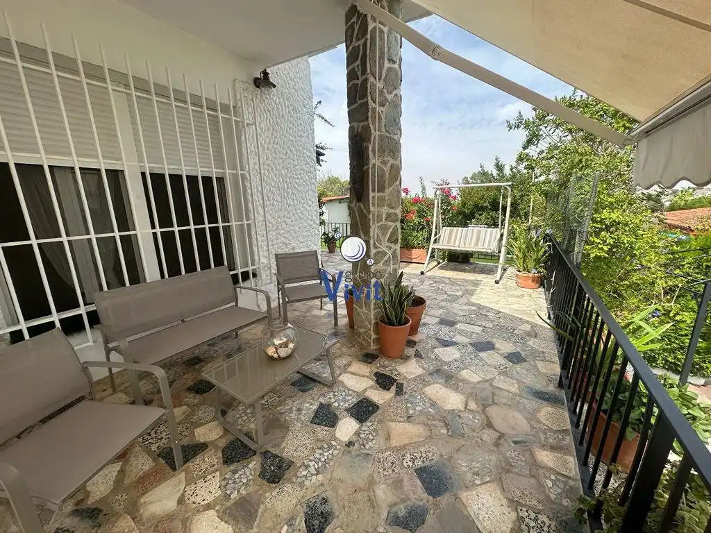 Terraza de Casa o chalet en venta en Alcalá de Guadaira con Aire acondicionado, Jardín privado y Piscina