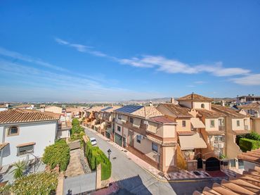 Casa a schiera in vendita a Calle PETUNIA
