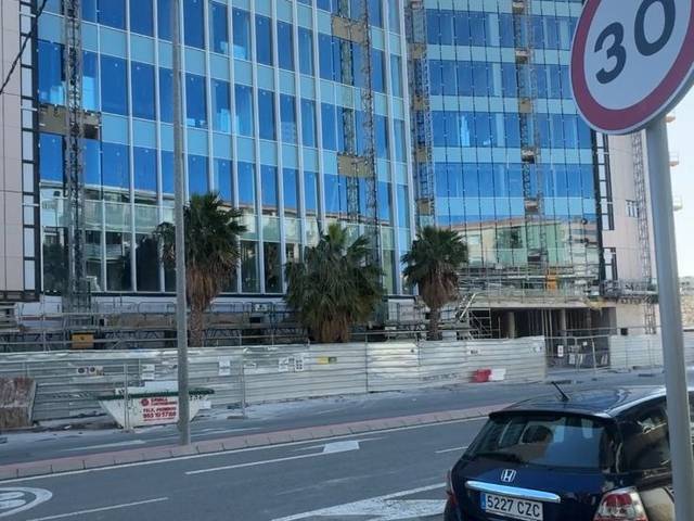 Local comercial en Alquiler en Carrer de la Princesa Merce, 3 en San Fernando - Princesa Mercedes