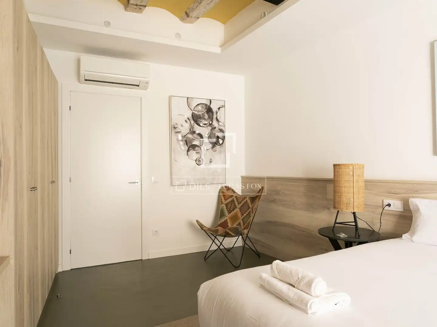 Bedroom of Flat for sale in Barcelona  with Air Conditioner, Terrace and Furnished