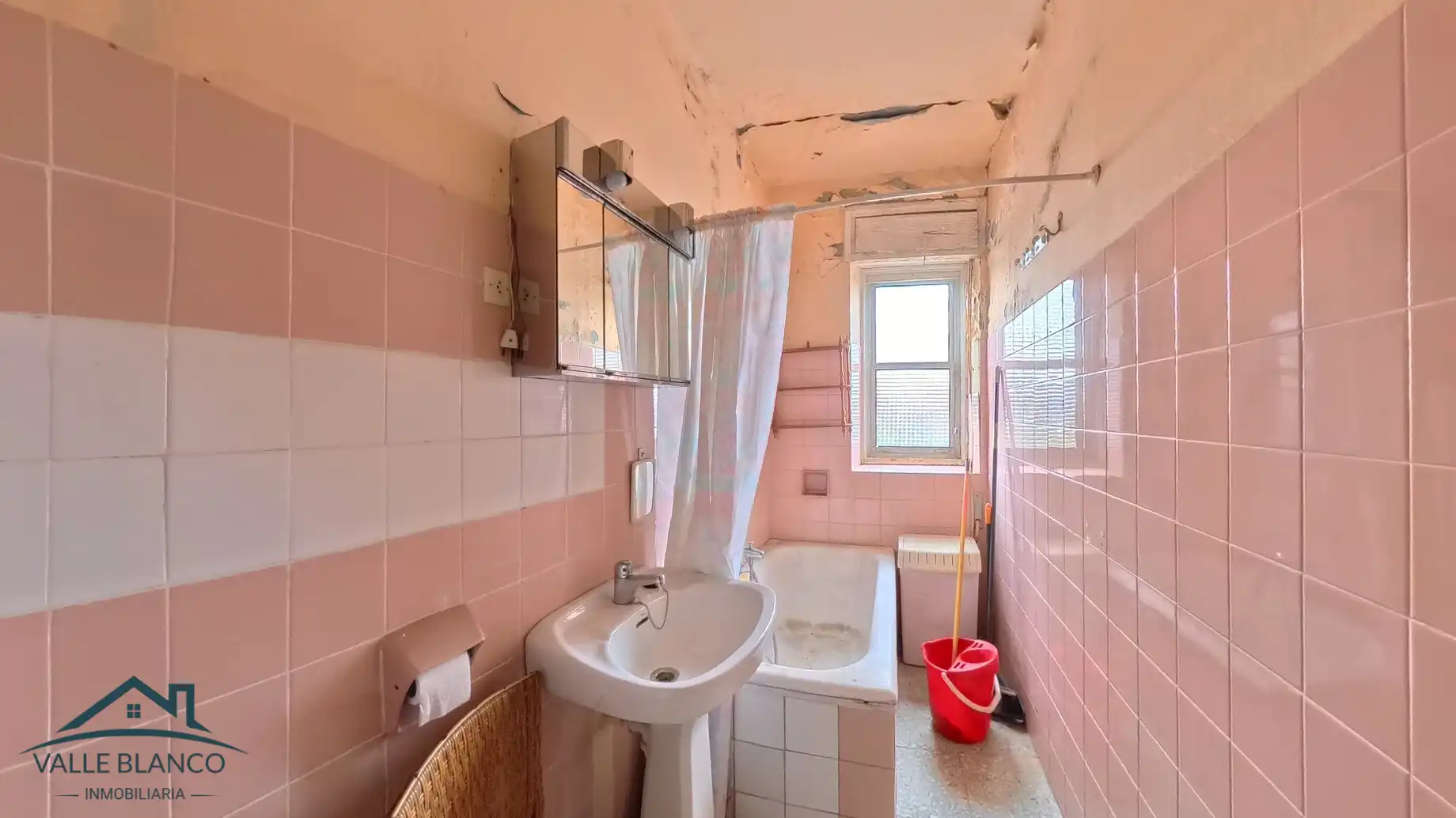 Badezimmer von Haus oder Chalet zum Verkauf in Valle de Valdebezana