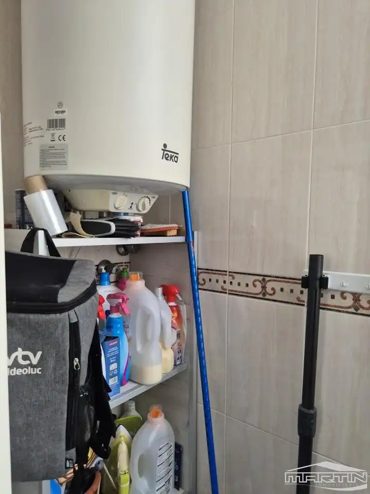 Bany de Pis en venda en Lucena amb Aire condicionat, Traster i Moblat