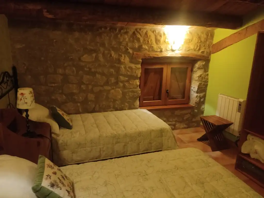 Finca rústica en venta en Valdeltormo con Calefacción, Jardín privado y Terraza