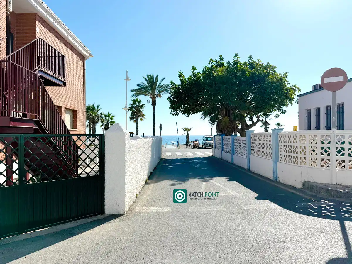 Vista exterior de Casa o chalet en venta en Almuñécar