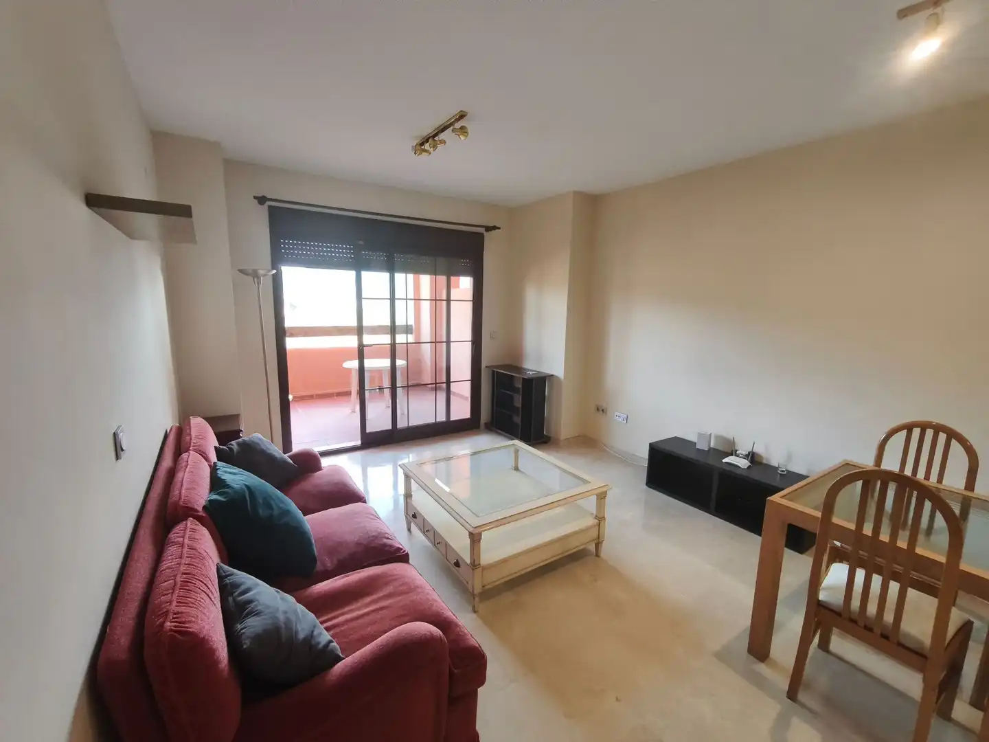 Wohnzimmer von Wohnung zur Miete in Atarfe mit Abstellraum