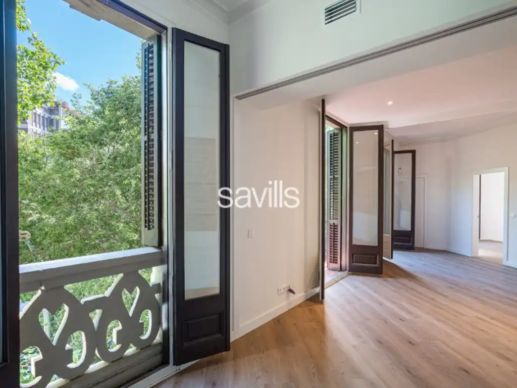 Dormitori de Apartament en venda en Barcelona amb Aire condicionat, Calefacció i Forn