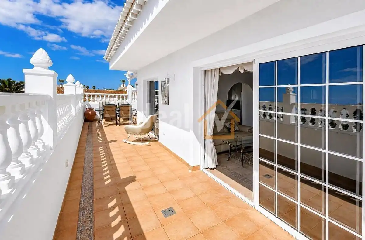 House with pool for sale in Callao Salvaje - Playa Paraíso, imagen 3