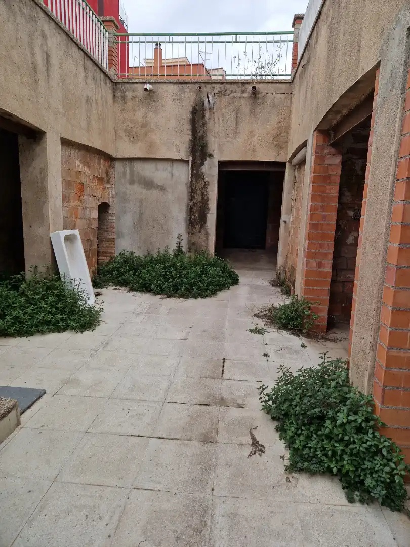 Local comercial en venda a Carrer de l'Amistat, imagen 2
