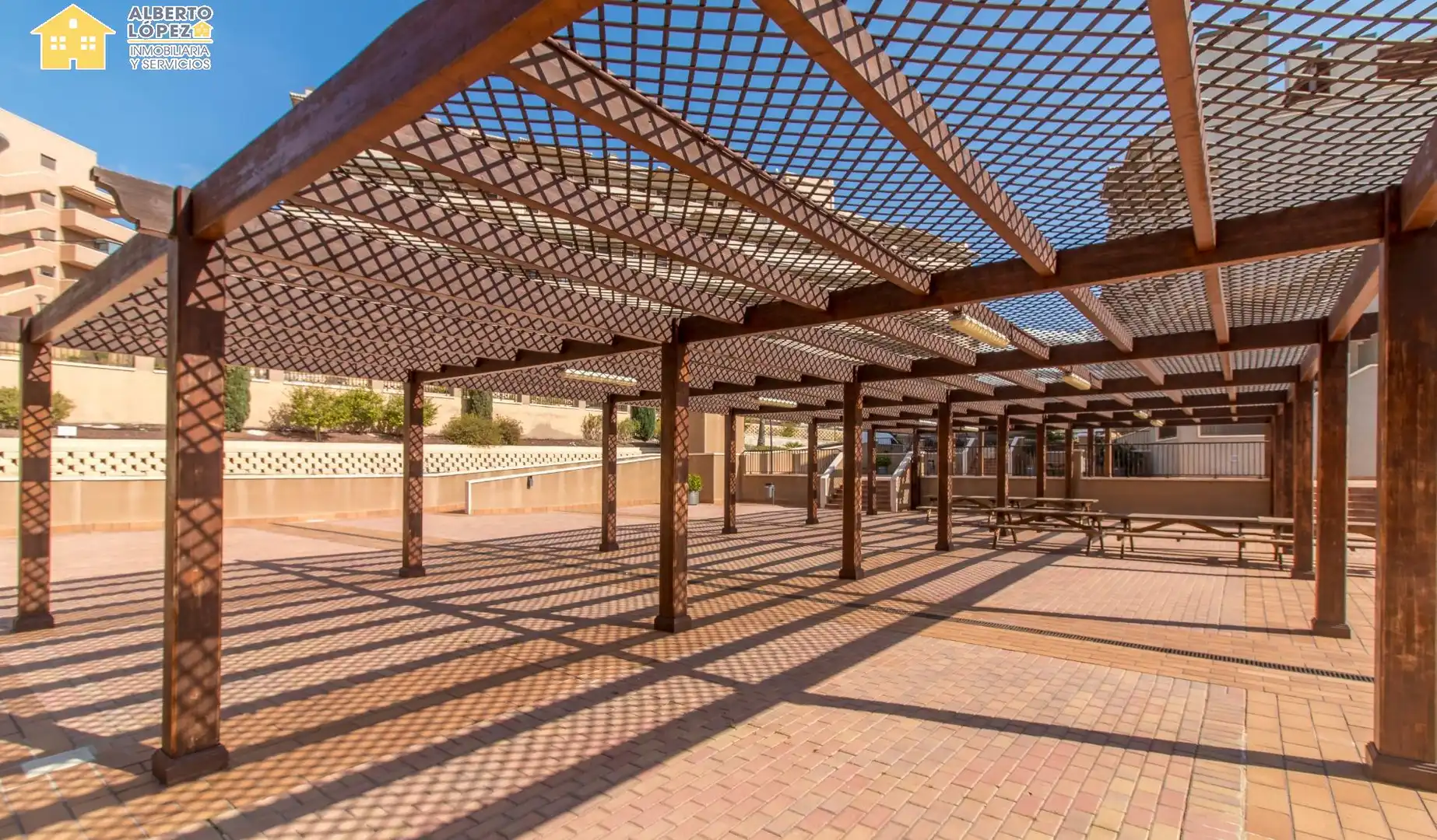Terrasse von Wohnung zur Miete in Elche / Elx mit Klimaanlage, Terrasse und Möbliert
