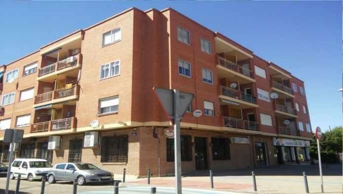 Vista exterior de Pis en venda en Sonseca amb Terrassa