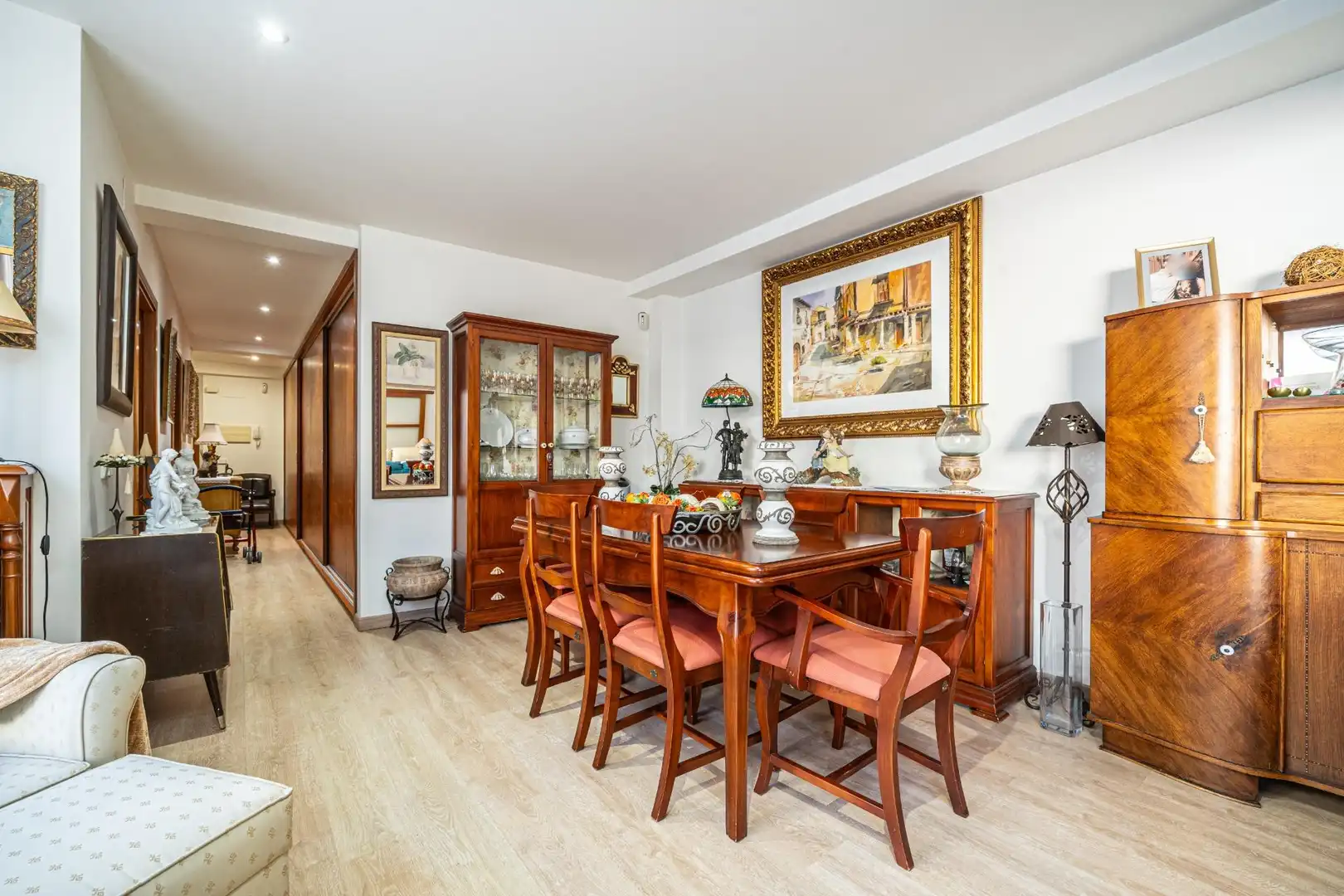 Comedor de Piso en venta en Inca