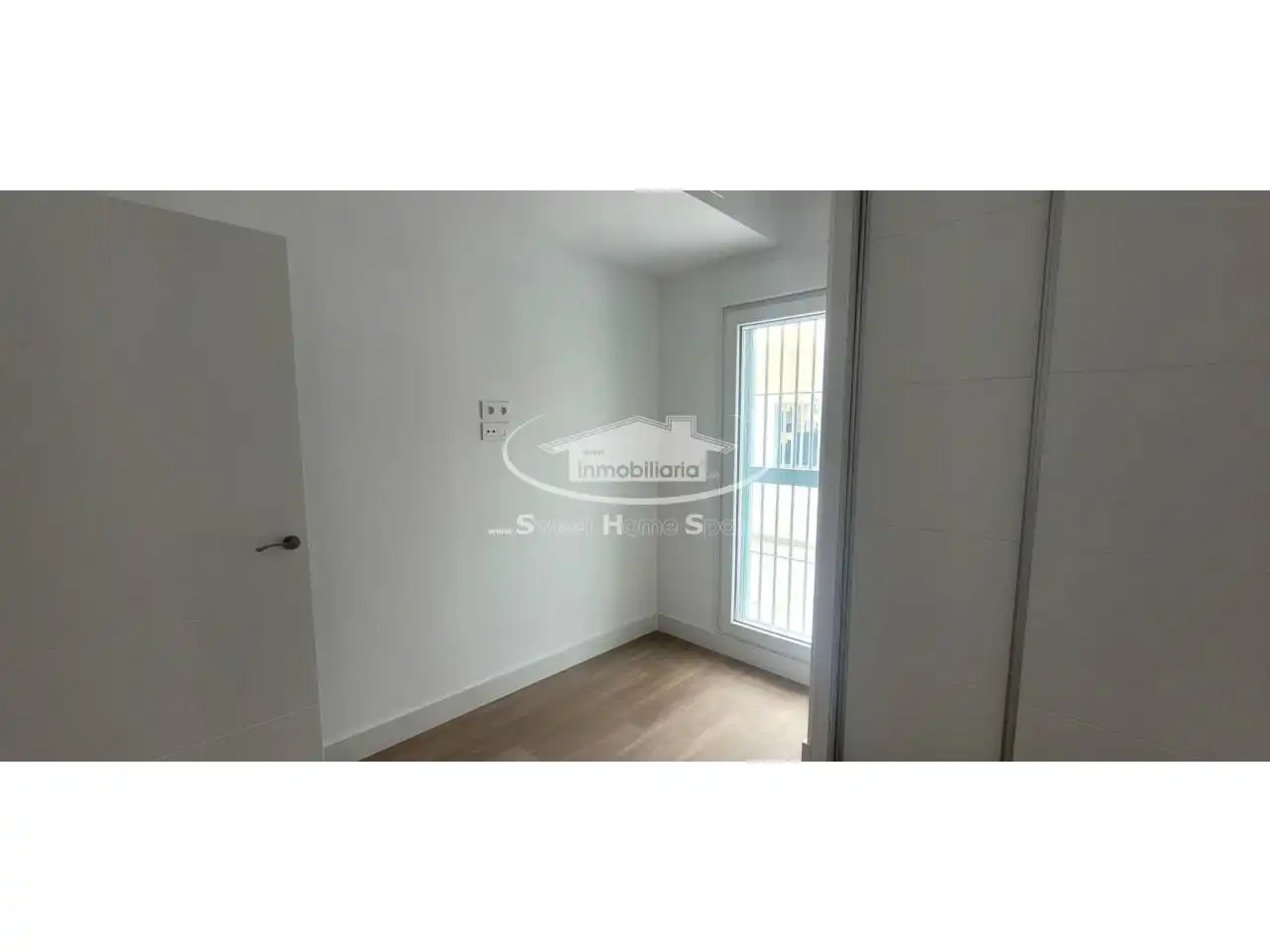 Bedroom of Flat for sale in Sanlúcar de Barrameda  with Air Conditioner, Heating and Terrace