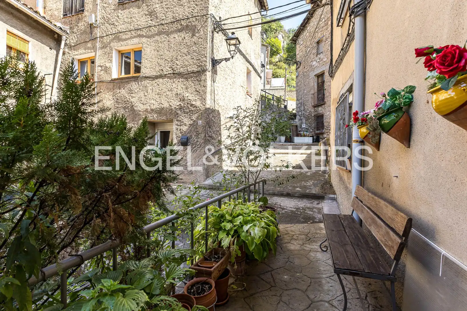 Houses for sale in Carrer Major, Cercs