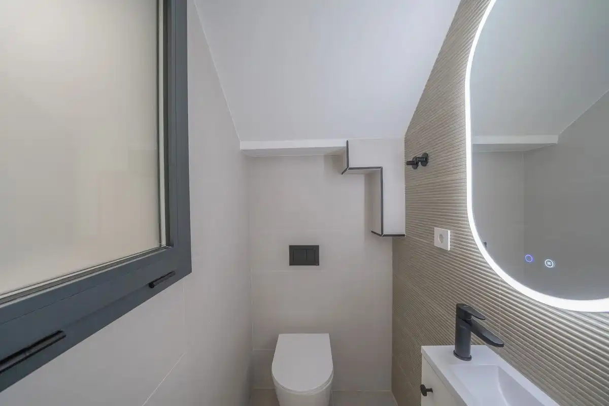 Semi-detached house with terrace for sale in Calle de Morella, imagen 15