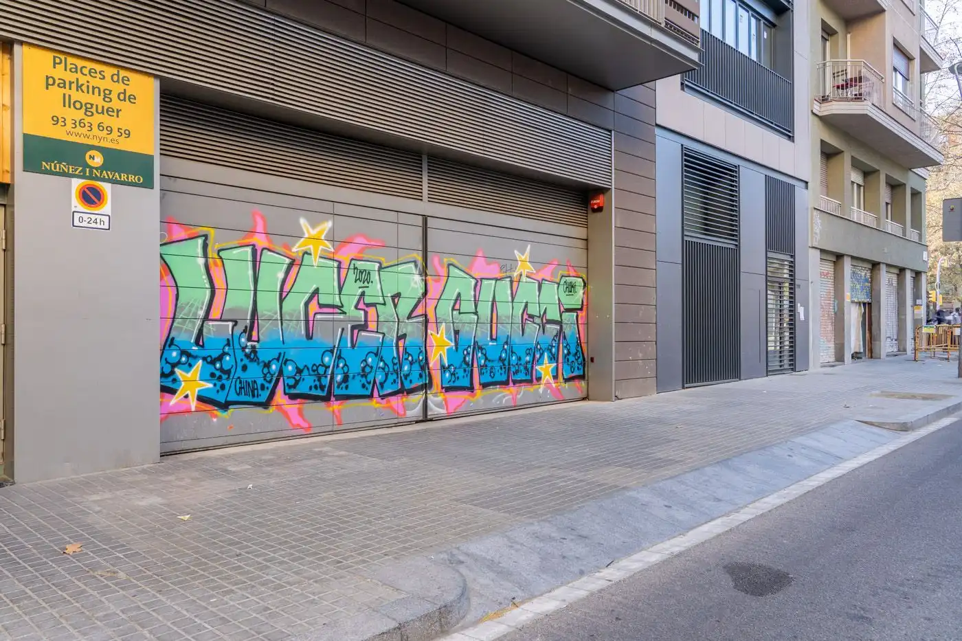 Exterior view of Garage for rent in Barcelona
