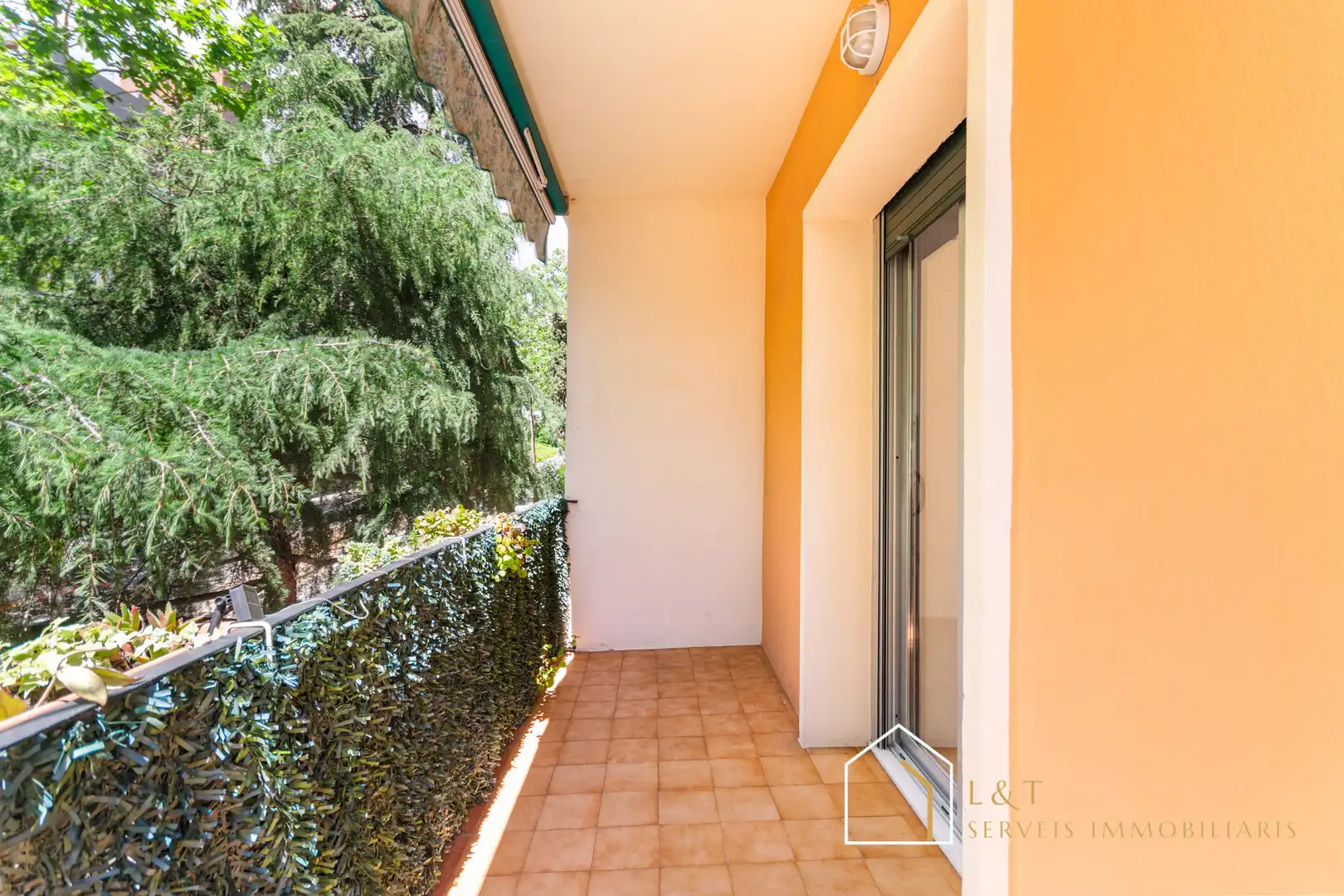 Terraza de Piso en venta en Barcelona con Calefacción, Horno y Balcón