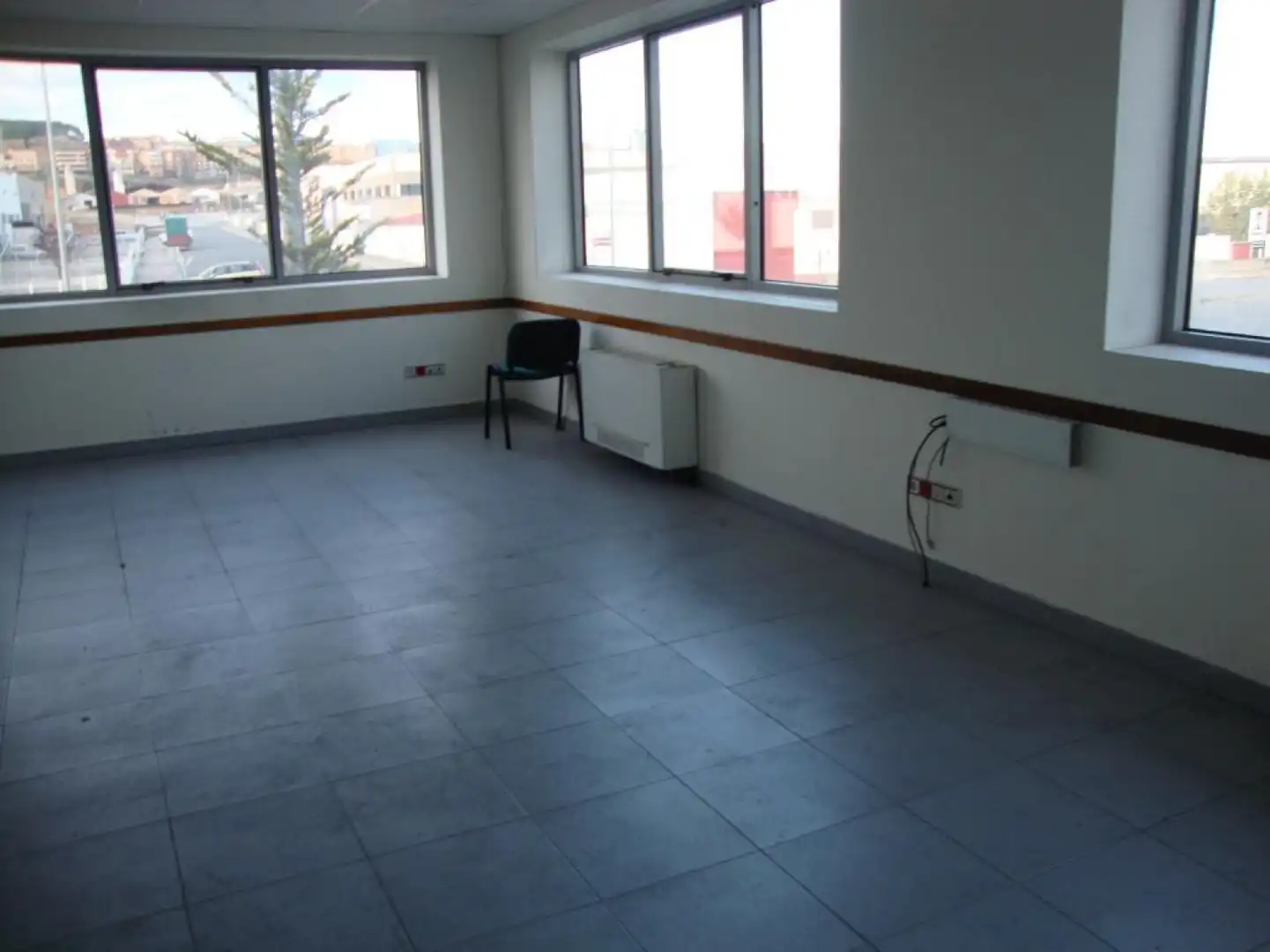 Nave industrial en venta en Viana