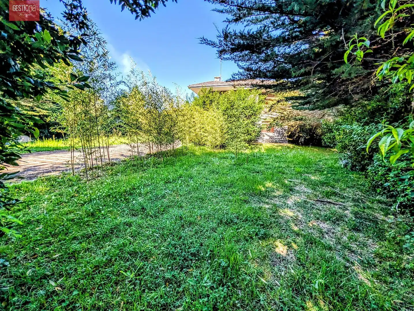 Country homes for sale in Noja  with Private garden, Terrace and Balcony