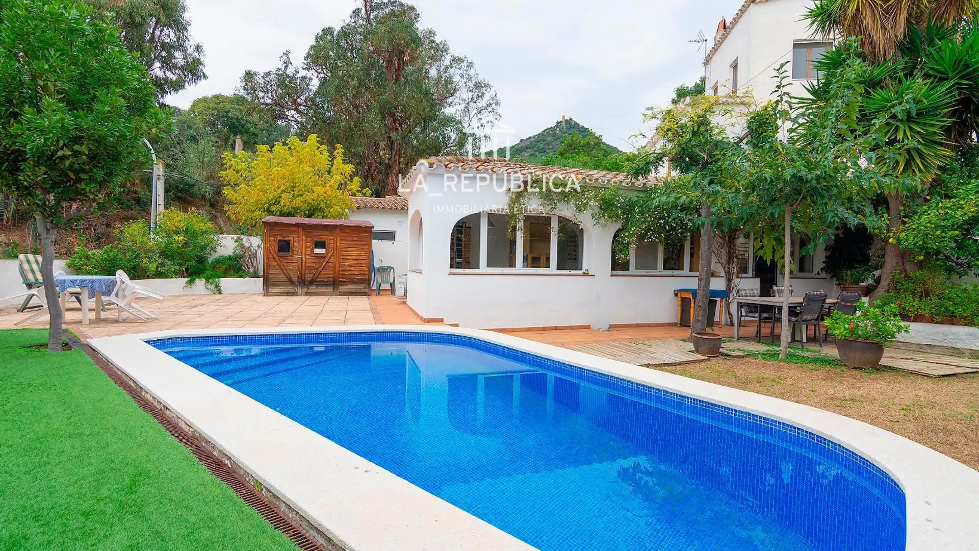 Jardín de Casa o chalet en venta en Cabrera de Mar con Aire acondicionado, Calefacción y Jardín privado