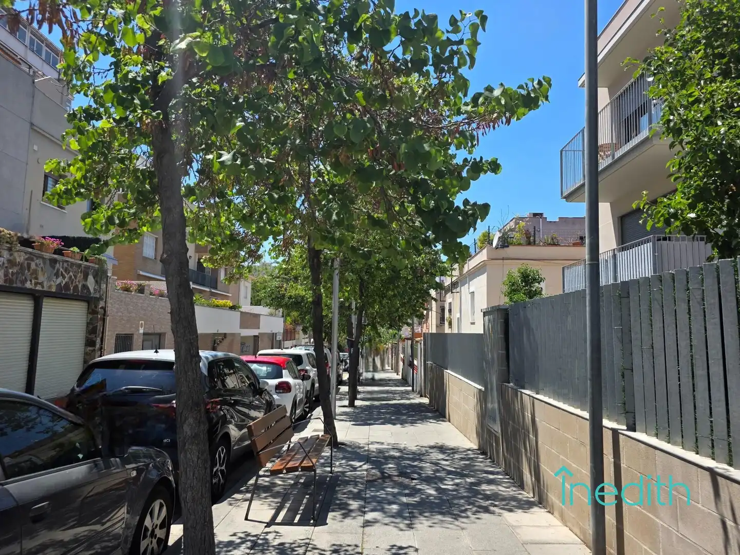 Vista exterior de Casa o xalet en venda en Barcelona amb Aire condicionat, Calefacció i Terrassa