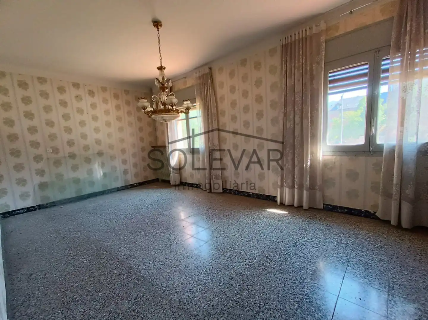 Sala d'estar de Casa o xalet en venda en Vall de Cardós amb Jardí privat, Terrassa i Traster