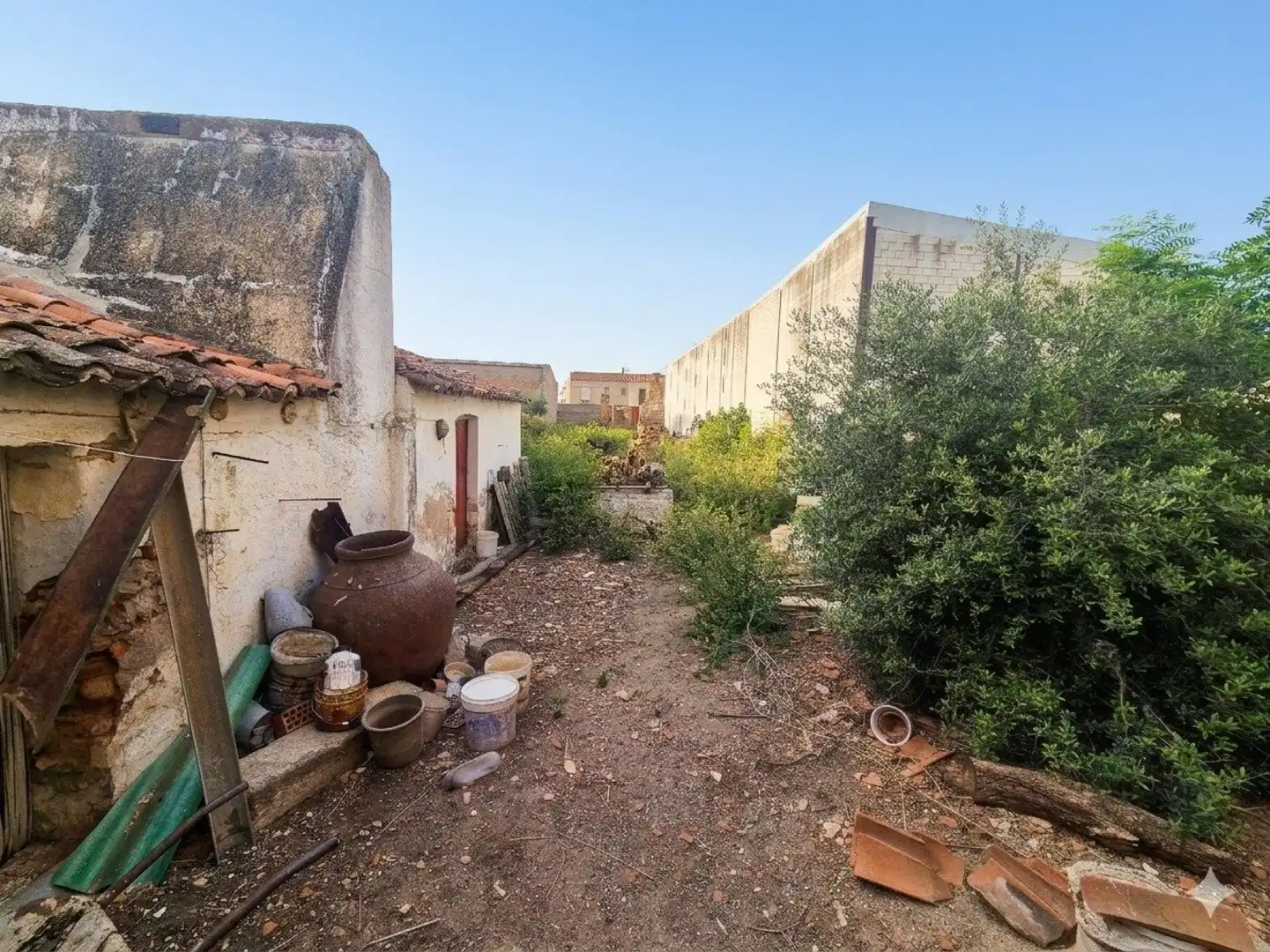 Casa adosada en venta en Puebla de la Calzada