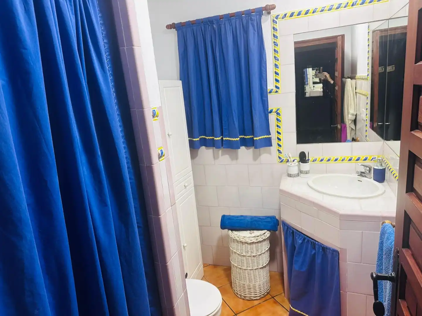 Bathroom of Houses for sale in La Carlota  with Air Conditioner, Heating and Private garden