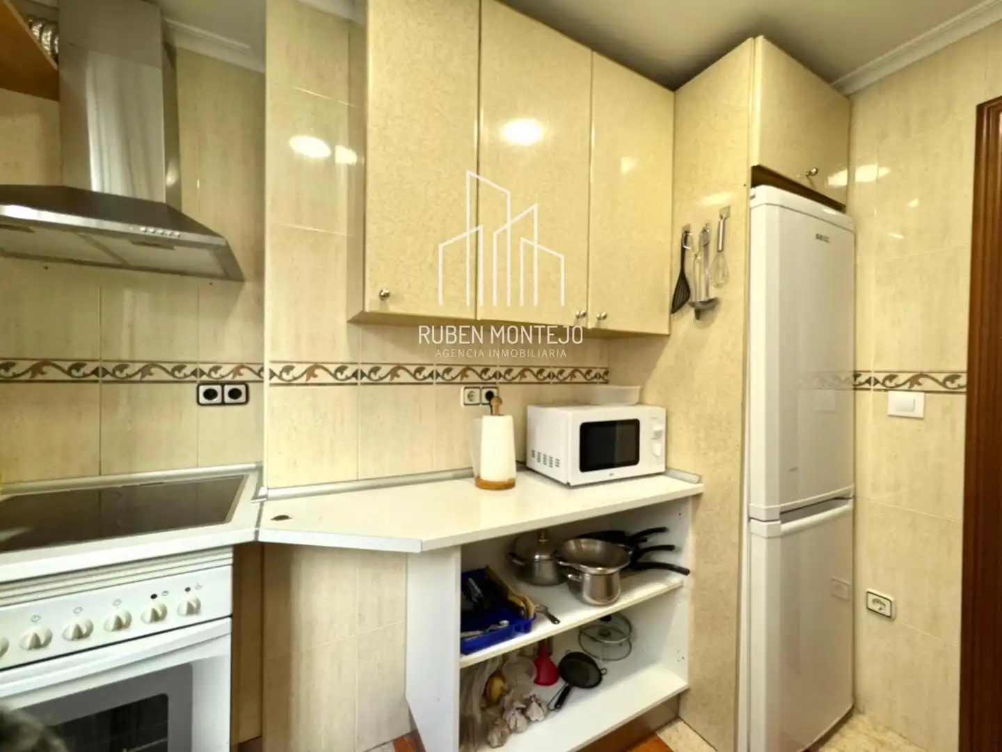Küche von Wohnung zur untervermieten in Salamanca mit Heizung, Terrasse und Möbliert