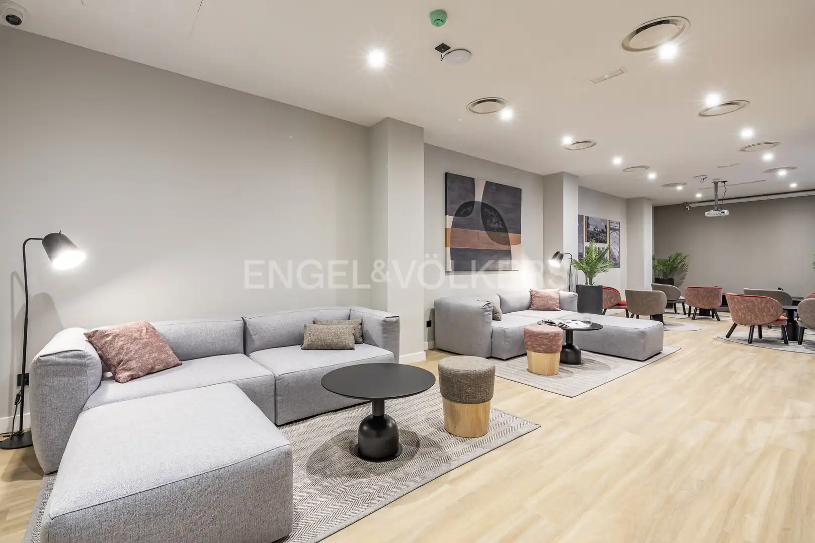 Living room of Flat for rent in Madrid  with Air Conditioner, Heating and Swimming Pool