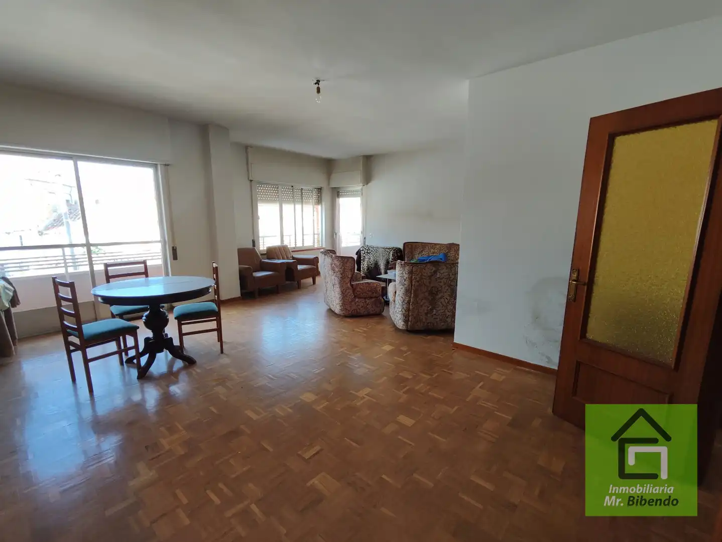 Sala d'estar de Pis en venda en Coreses amb Calefacció, Jardí privat i Parquet