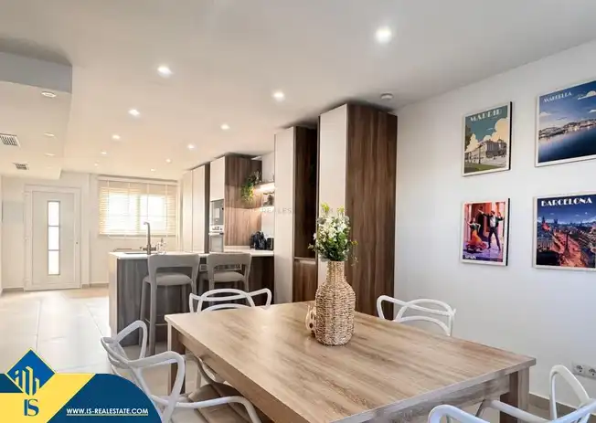 Piso con ascensor en venta en Centro, imagen 2